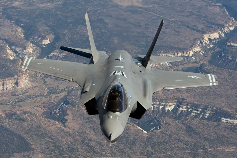 
Máy bay chiến đấu F-35 Lightning II. (Ảnh: Military)
