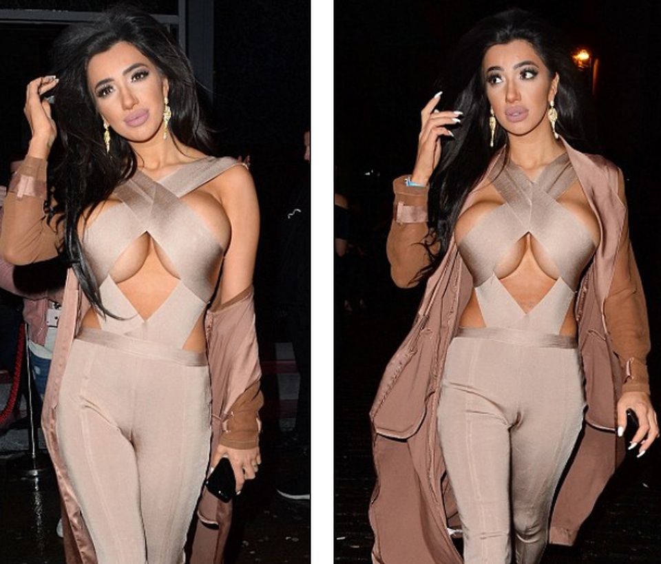 Người đẹp Anh lại khoe vòng một ngoại cỡ - 4
Thời tiết mùa đông nước Anh không cản trở được Chloe diện những trang phục táo bạo