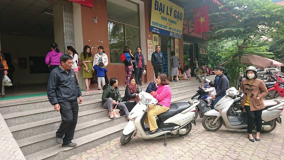 Hà Nội: Ba tòa nhà chung cư Xa La hoảng loạn vì cháy… mái bể bơi - 6 Hà Nội: Ba tòa nhà chung cư Xa La hoảng loạn vì cháy… mái bể bơi - 6