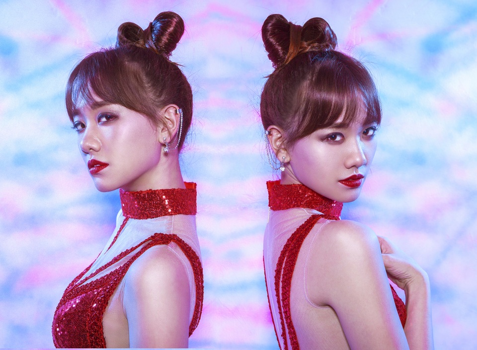 Hari Won bất ngờ tung hình ảnh gợi cảm sau khi cưới - 2 Hari Won bất ngờ tung hình ảnh gợi cảm sau khi cưới - 2