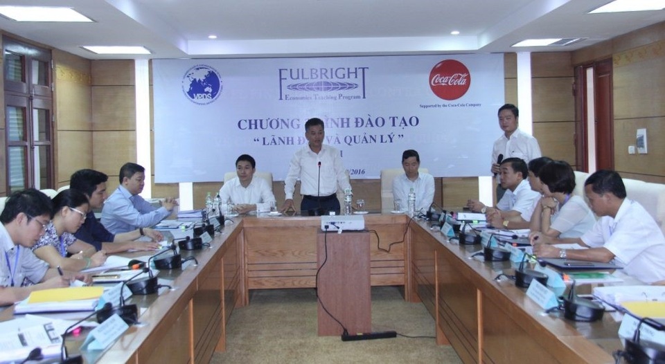 Kết hợp đào tạo nâng tầm cán bộ quản lý - 1 Kết hợp đào tạo nâng tầm cán bộ quản lý - 1