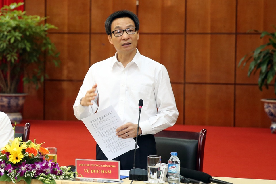 "Đơn đặt hàng" đặc biệt của Phó Thủ tướng Vũ Đức Đam - 6
Phó Thủ tướng Vũ Đức Đam yêu cầu sửa ngay quy định chuyên ngành, giảm thời gian thông quan