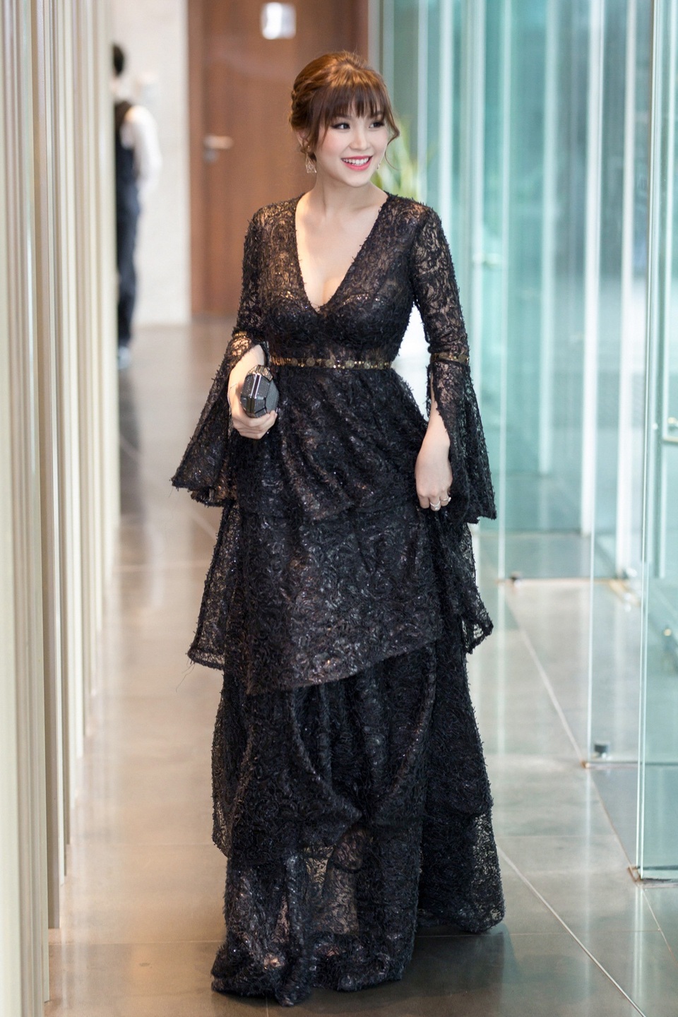 Á hậu Diễm Trang khoe con sau thời gian giữ kín hình ảnh - 9