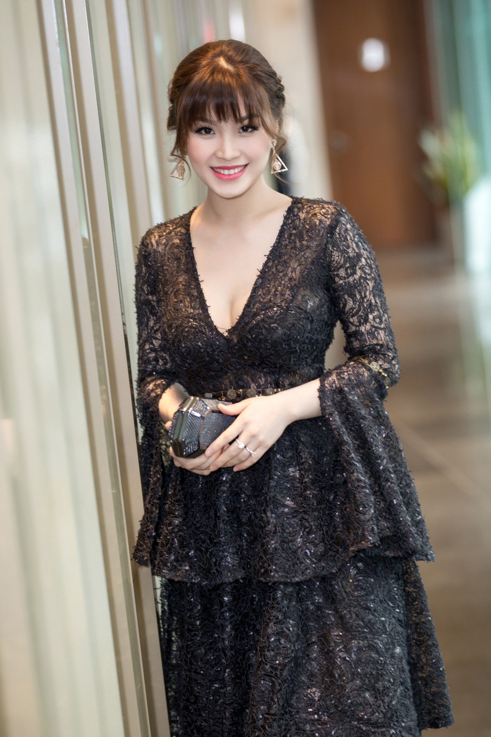 Á hậu Diễm Trang khoe con sau thời gian giữ kín hình ảnh - 8