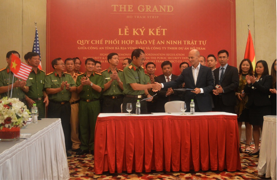The Grand Hồ Tràm Strip và Công an tỉnh Bà Rịa Vũng Tàu ký kết Biên bản ghi nhớ - 2 The Grand Hồ Tràm Strip và Công an tỉnh Bà Rịa Vũng Tàu ký kết Biên bản ghi nhớ - 2