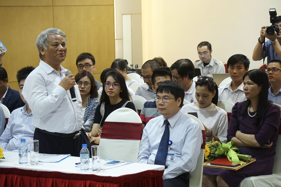 BTC Giải thưởng Nhân tài Đất Việt: "Các bạn phải lan tỏa ra toàn cầu!" - 6
TS Phùng Văn Ổn, Phó Chủ tịch Hội tin học VN