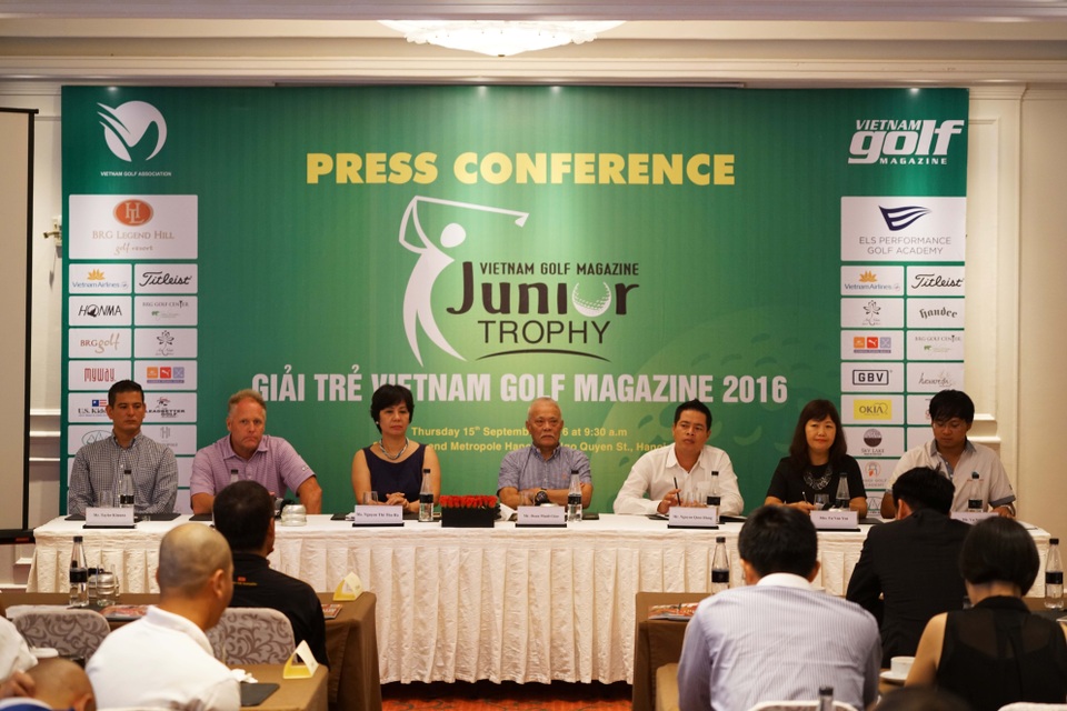 
Buổi họp báo giới thiệu giải VGM Junior Trophy
