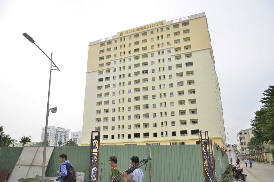 Chung cư chưa nghiệm thu PCCC đã đưa dân vào ở - 5 Block B chung cư Tecco Tower Tham Lương chưa được nghiệm thu PCCC nhưng chủ đầu tư vẫn đưa dân vào ở