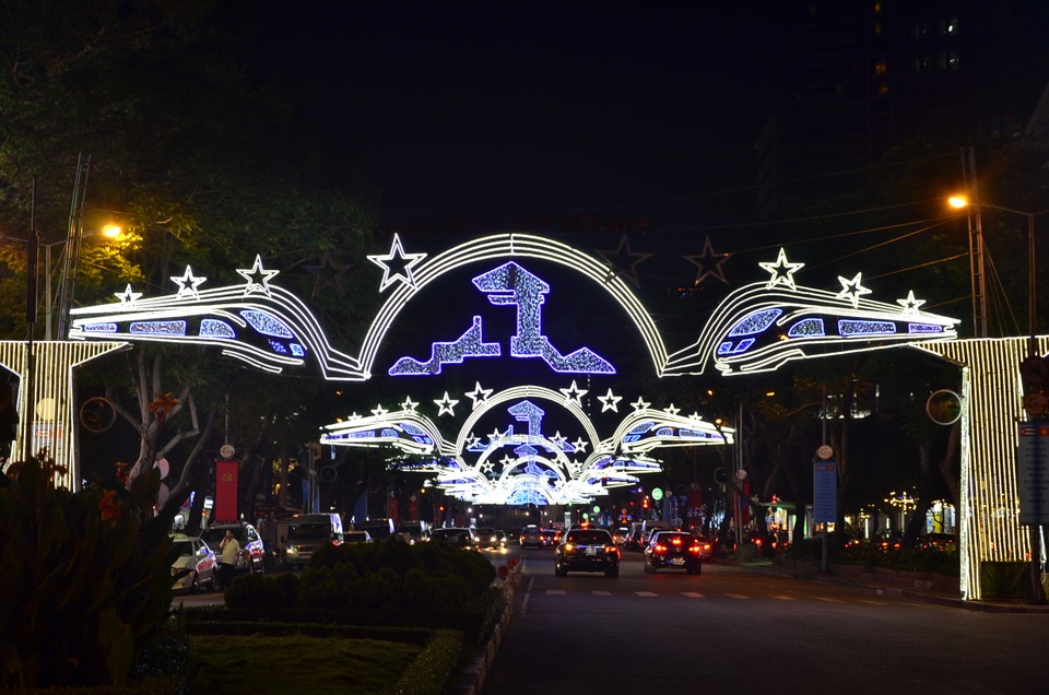 Sắc Xuân tràn ngập trên thành phố mang tên Bác - 4 Sắc Xuân tràn ngập trên thành phố mang tên Bác - 4