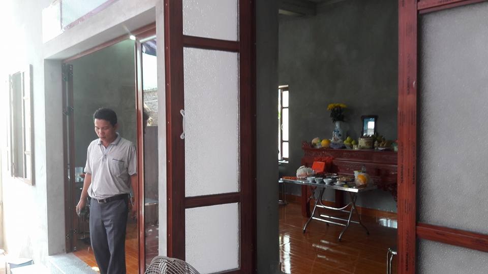 
Căn nhà mới khang trang của 3 mẹ con em Đỗ Thị Giang được xây dựng từ sự ủng hộ của bạn đọc Dân trí và đóng góp của anh em trong họ hàng
