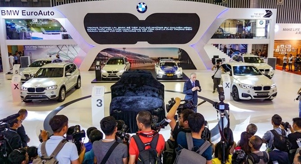 Chính thức có quyết định khởi tố vụ án buôn lậu đối với Euro Auto - 1
Euro Auto chính thức bị khởi tố vì tội danh buôn lậu theo Quyết định của Tổng cục Hải quan và Viện Kiểm sát Nhân dân Tối cao.