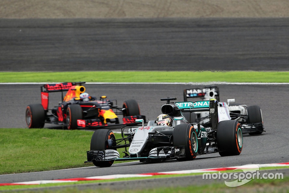 Nico Rosberg có chiến thắng chặng thứ 9, Mercedes vô địch F1 2016 - 11 Nico Rosberg có chiến thắng chặng thứ 9, Mercedes vô địch F1 2016 - 11