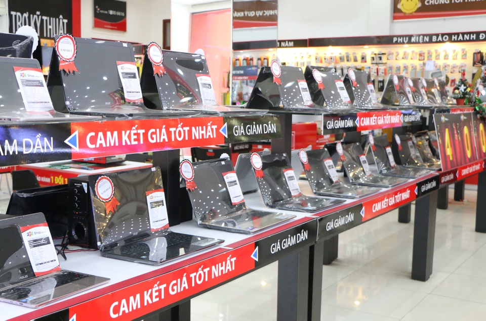 
Mảng laptop đang bị FPT Shop thống trị
