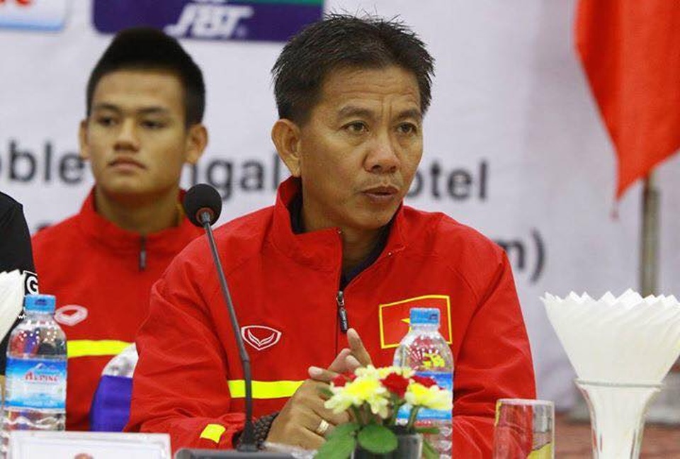 HLV Hoàng Anh Tuấn: “U19 Việt Nam đã chiến đấu hơn 100% sức lực” - 1
HLV Hoàng Anh Tuấn hài lòng với màn trình diễn của các học trò
