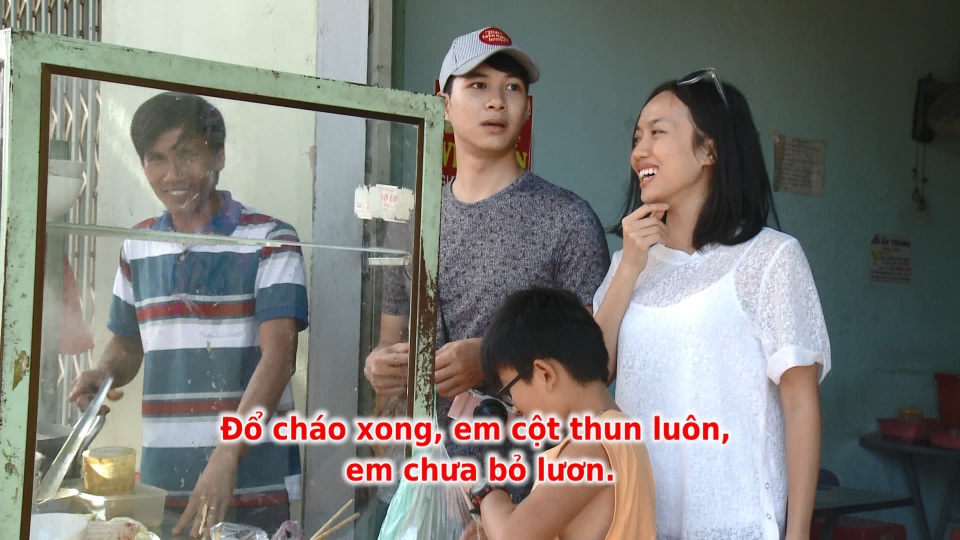Anh Tú chê Diệu Nhi hậu đậu vụng về. - 1 Anh Tú trực tiếp lên tiếng ngay khi Diệu Nhi ở cạnh bên