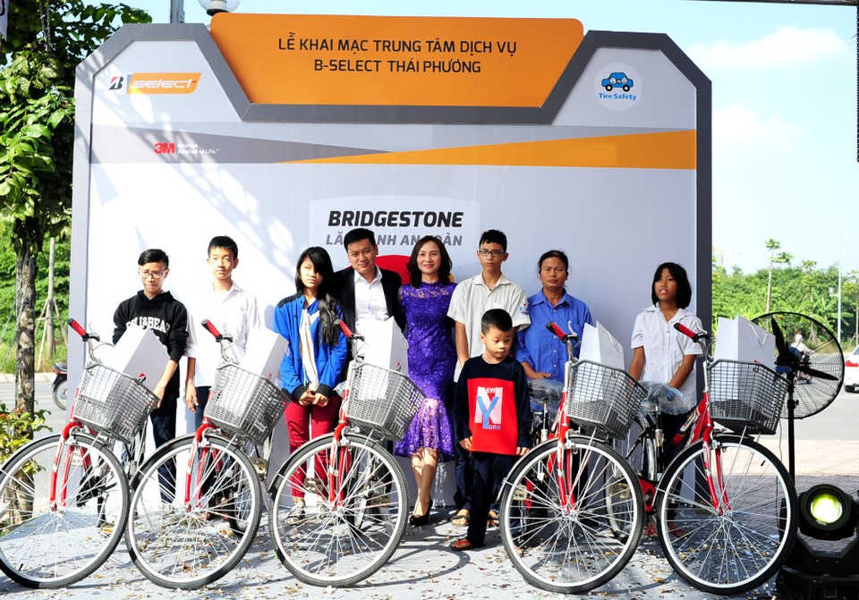 Không chỉ chú trọng vào hoạt động kinh doanh, Bridgestone cũng luôn hướng đến cộng đồng.