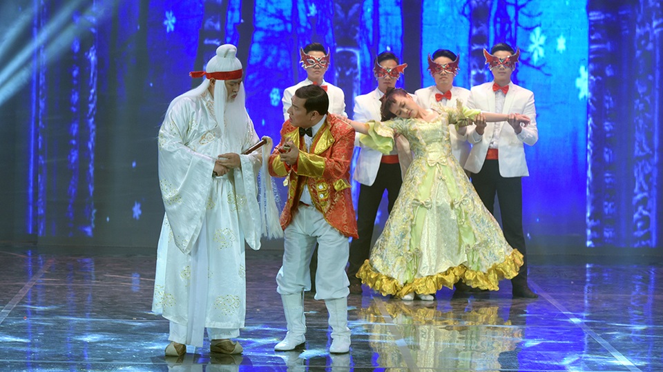 Gala Cười 2017: Hình ảnh bất ngờ về Quang Thắng, Xuân Bắc, Tự Long - 4 Phát hiện người yêu bị giết nhầm, Romeo cầu cứu ông Bụt (Minh Quân) lên cứu.