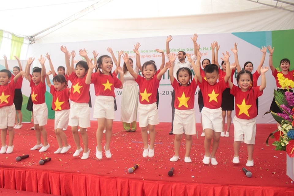 Lãnh đạo Đảng, Nhà nước dự khai giảng cùng các em học sinh - 34
Cô và trò trường mầm non song ngữ Eduplay Garden Hà Nội biểu diễn văn nghệ trong “Ngày hội đến trường của bé”