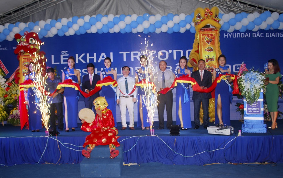 Hyundai Thành Công liên tiếp khai trương thêm 3 đại lý 3S mới - 2 Hyundai Thành Công liên tiếp khai trương thêm 3 đại lý 3S mới - 2