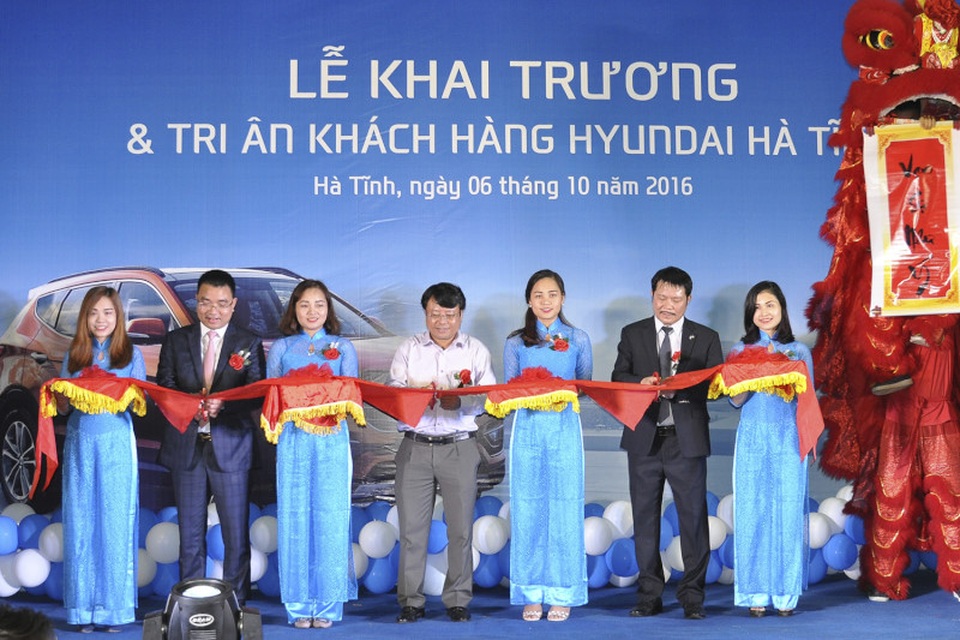 Hyundai Thành Công liên tiếp khai trương thêm 3 đại lý 3S mới - 5 Hyundai Thành Công liên tiếp khai trương thêm 3 đại lý 3S mới - 5