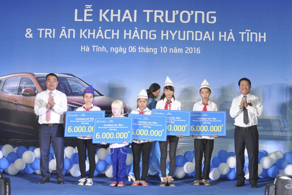 Hyundai Thành Công liên tiếp khai trương thêm 3 đại lý 3S mới - 4 Hyundai Thành Công liên tiếp khai trương thêm 3 đại lý 3S mới - 4