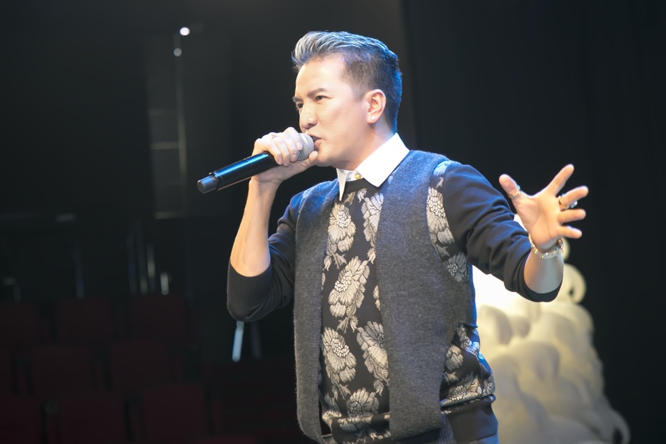 Mr Đàm chỉn chu chuẩn bị cho show diễn lớn - 3
Mr Đàm chi 12 tỷ cho show diễn của mình