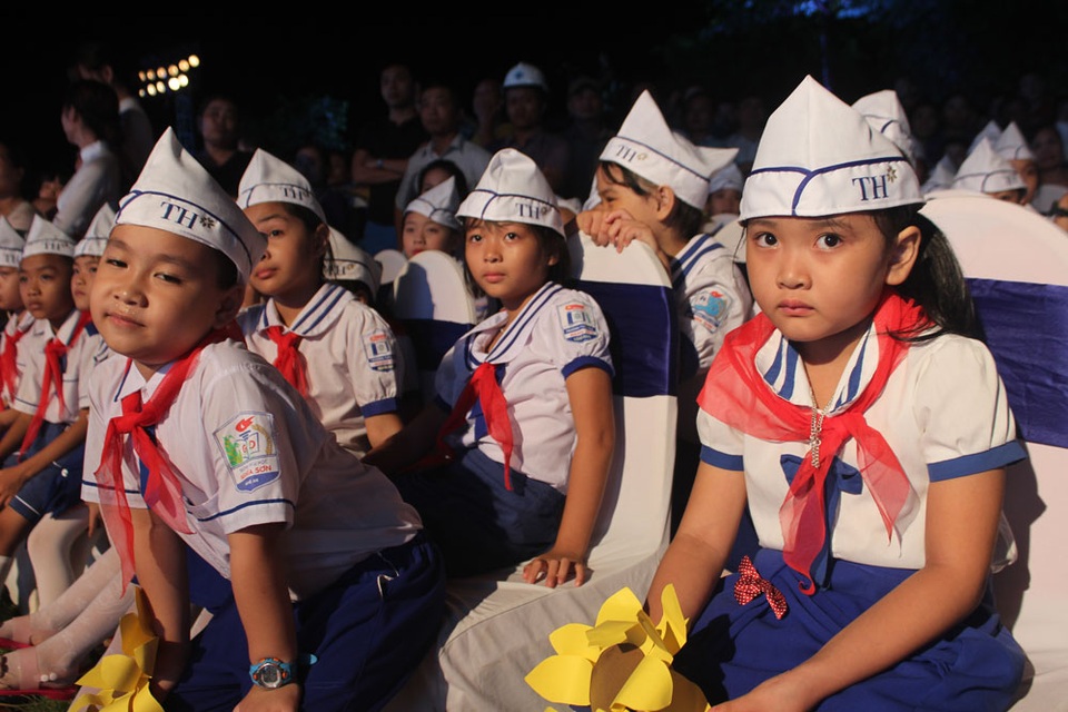 Sữa học đường giải quyết ra sao về nỗi lo chất lượng sữa? - 3
Cầu truyền hình Sữa học đường Vì Tầm Vóc Việt đã chính thức công bố Chương trình Sữa học đường quốc gia (điểm cầu Nghệ An)