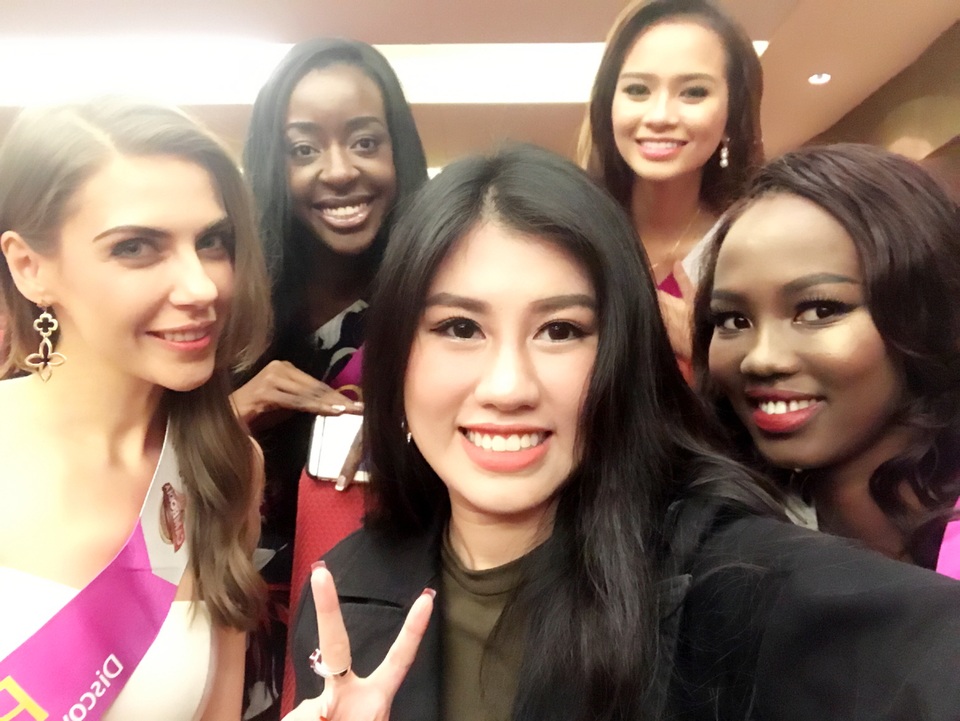 Người đẹp Hồng Nhung lọt top 9 cuộc thi người đẹp du lịch quốc tế - 1 Người đẹp Hồng Nhung lọt top 9 cuộc thi người đẹp du lịch quốc tế - 1