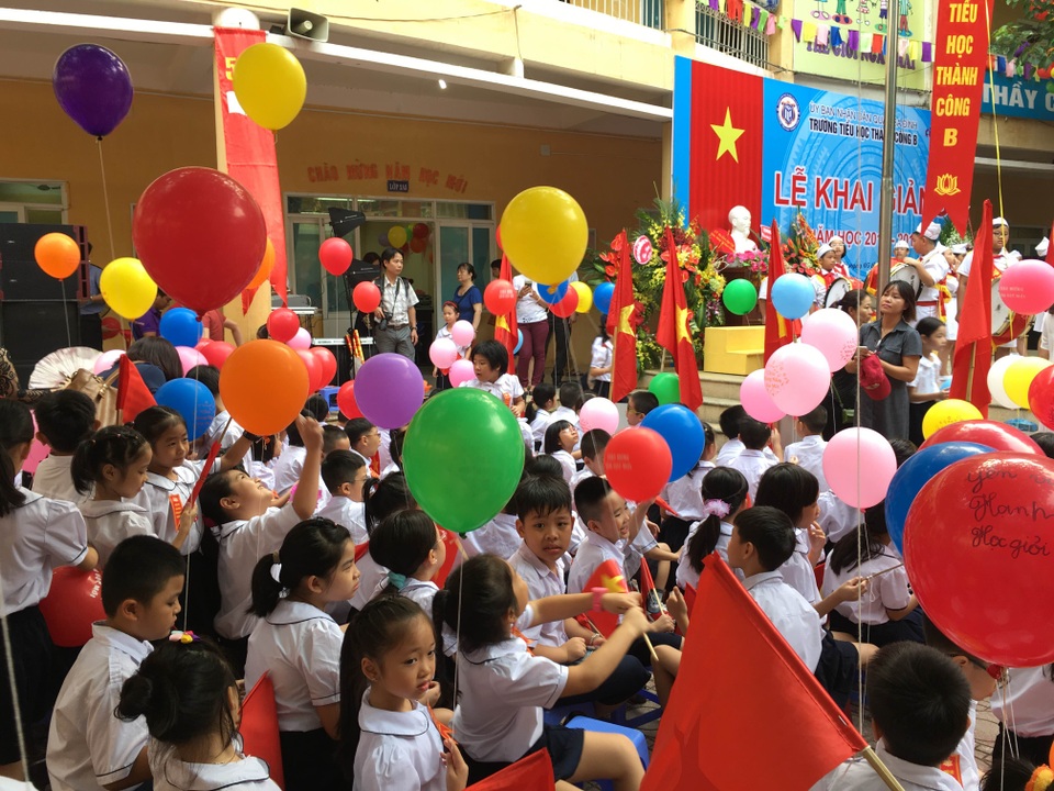 Lãnh đạo Đảng, Nhà nước dự khai giảng cùng các em học sinh - 17 Lãnh đạo Đảng, Nhà nước dự khai giảng cùng các em học sinh - 17