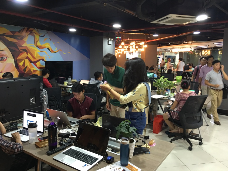 Tech Talk: "Những điểm mấu chốt của công nghệ khi đưa startup vào thị trường" - 2
Một góc khởi nghiệp