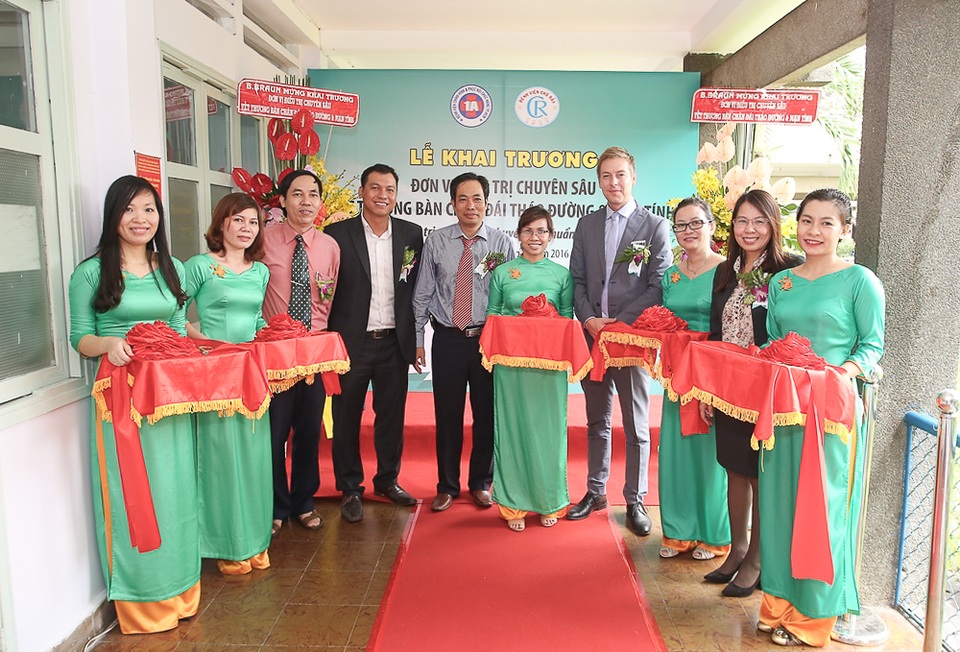 Chăm sóc vết thương chuyên sâu tại bệnh viện 1A - 1 Chăm sóc vết thương chuyên sâu tại bệnh viện 1A - 1