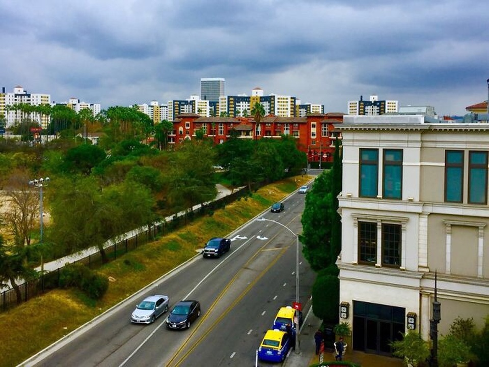 Ngắm ảnh chụp tuyệt đẹp từ iPhone của bé 13 tuổi - 1