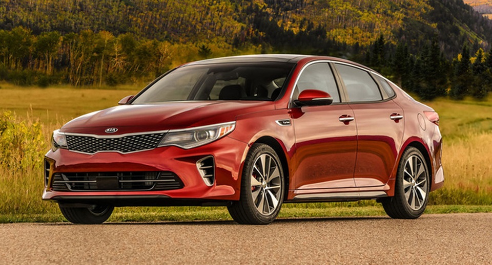 Kia triệu hồi xe Optima 2016 để thay trục láp - 1 Kia triệu hồi xe Optima 2016 để thay trục láp - 1