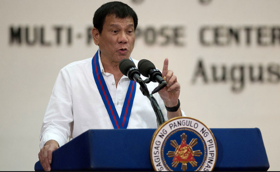 Tổng thống Philippines thách CIA lật đổ ông - 1
Tổng thống Philippines Rodrigo Duterte. (Ảnh: AFP)