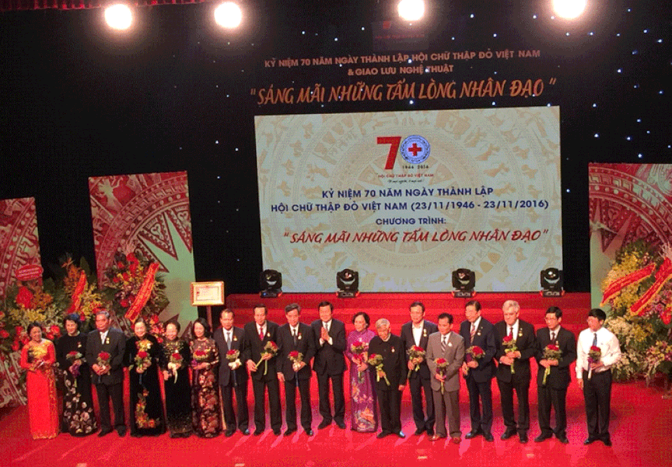 Hội Chữ thập đỏ Việt Nam đón nhận Huân chương Lao động hạng Nhì - 2 Hội Chữ thập đỏ Việt Nam đón nhận Huân chương Lao động hạng Nhì - 2