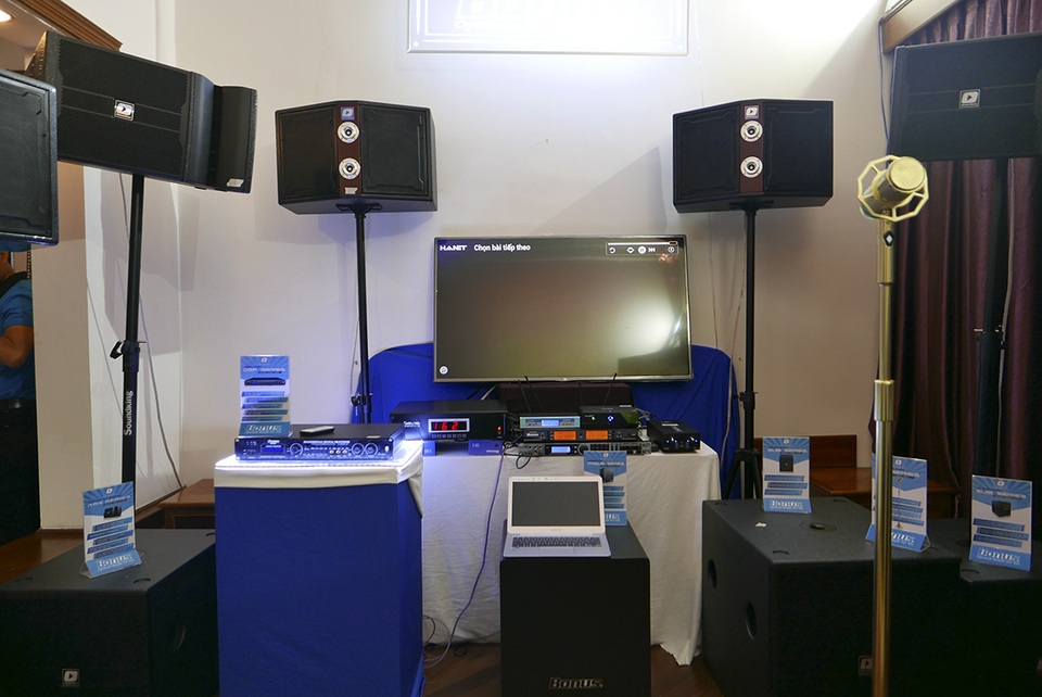Nhiều thiết bị âm thanh "khủng" khoe tài tại AV Show 2016 - 16 Nhiều thiết bị âm thanh "khủng" khoe tài tại AV Show 2016 - 16