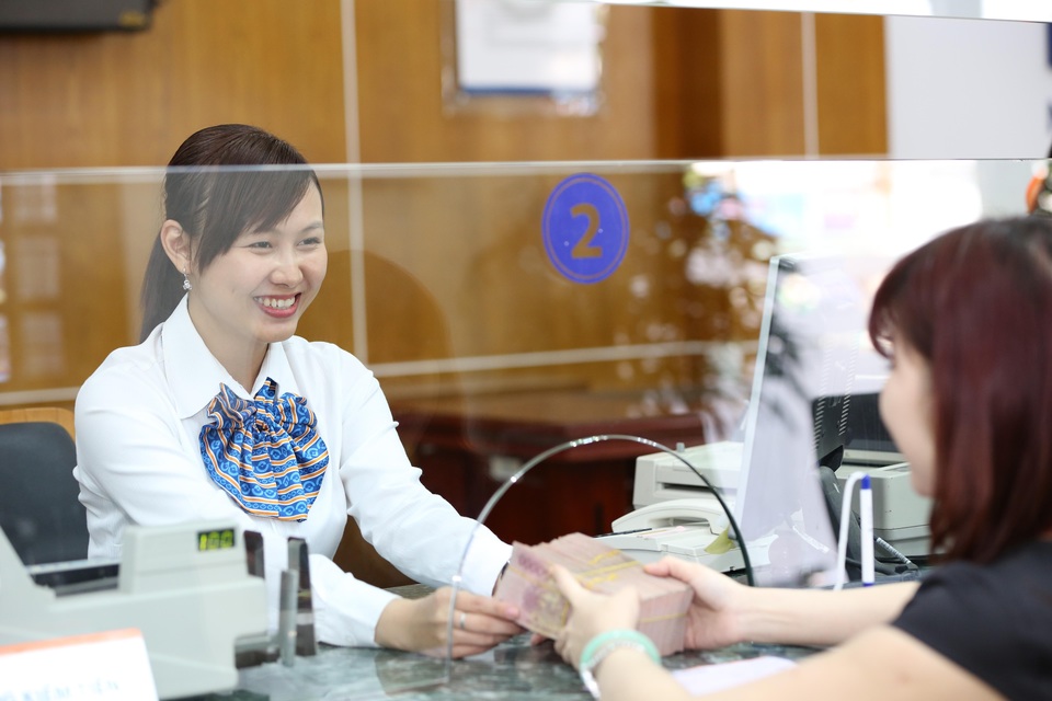 "Đón" dòng tiền nhàn rỗi, ngân hàng "mạnh tay" cho vay mua ô tô - 1 "Đón" dòng tiền nhàn rỗi, ngân hàng "mạnh tay" cho vay mua ô tô - 1