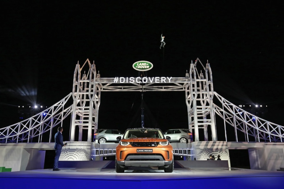 Land Rover Discovery thế hệ mới trình làng - 3 Land Rover Discovery thế hệ mới trình làng - 3