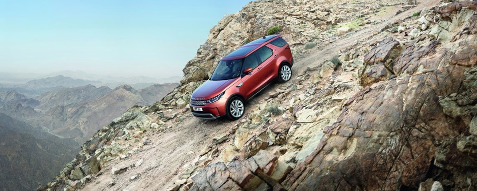Land Rover Discovery thế hệ mới trình làng - 5
Khả năng kéo 3,5 tấn của Discovery thế hệ mới được giới thiệu là tốt nhất phân khúc.