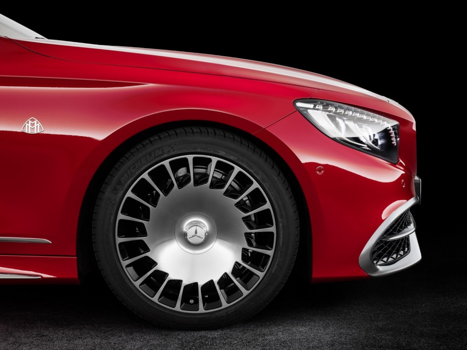 Mercedes-Maybach S650 Cabriolet lộ diện - 3 Mercedes-Maybach S650 Cabriolet lộ diện - 3