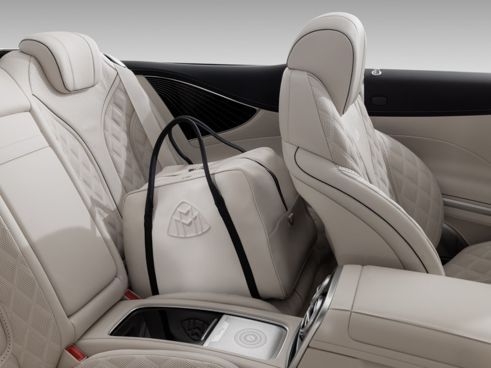 Mercedes-Maybach S650 Cabriolet lộ diện - 12 Mercedes-Maybach S650 Cabriolet lộ diện - 12