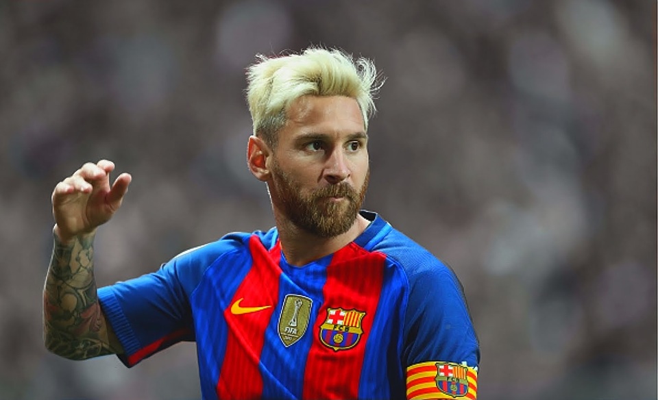 Messi nhận giải “an ủi” trong năm 2016 - 1 Messi được vinh danh là cầu thủ làm bóng tốt nhất năm 2016