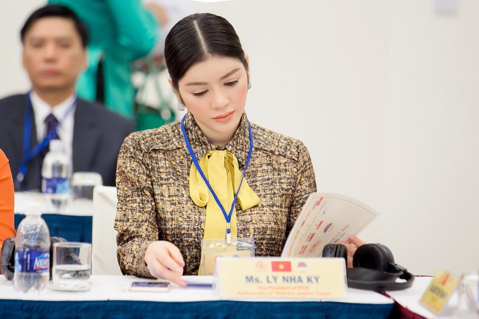 
Đây cũng là 1 công việc mà cô dành nhiều tâm huyết
