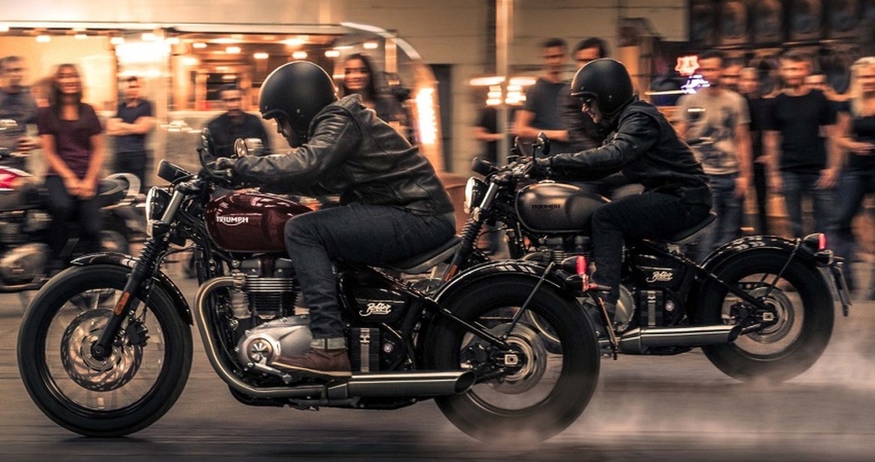 Triumph giới thiệu dòng Bonneville Bobber 2017 động cơ 1.200cc - 15 Triumph giới thiệu dòng Bonneville Bobber 2017 động cơ 1.200cc - 15