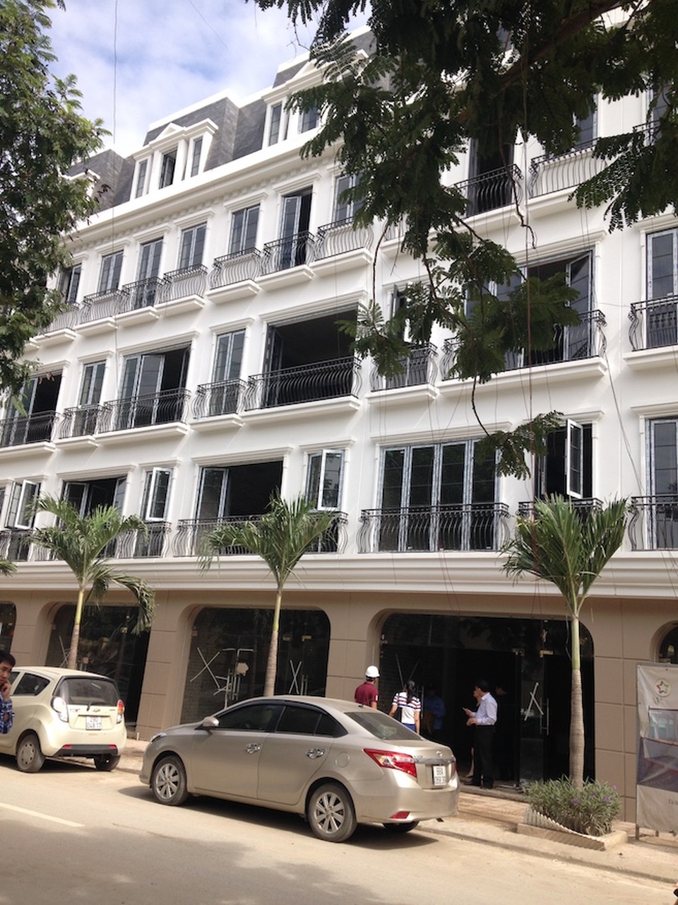 Nhộn nhịp bàn giao nhà phố Five Star Mỹ Đình – quận Nam Từ Liêm – Hà Nội - 3
Qua một thời gian triển khai đến nay dự án Five Star Mỹ Đình đã đạt những kết quả thành công vượt mong đợi.