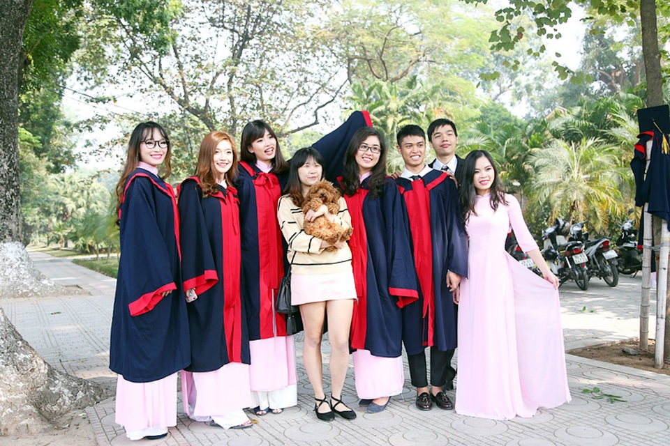 Hoa khôi sinh viên Hà Nội 2014 khoe sắc trong ảnh kỷ yếu - 11 Hoa khôi sinh viên Hà Nội 2014 khoe sắc trong ảnh kỷ yếu - 11