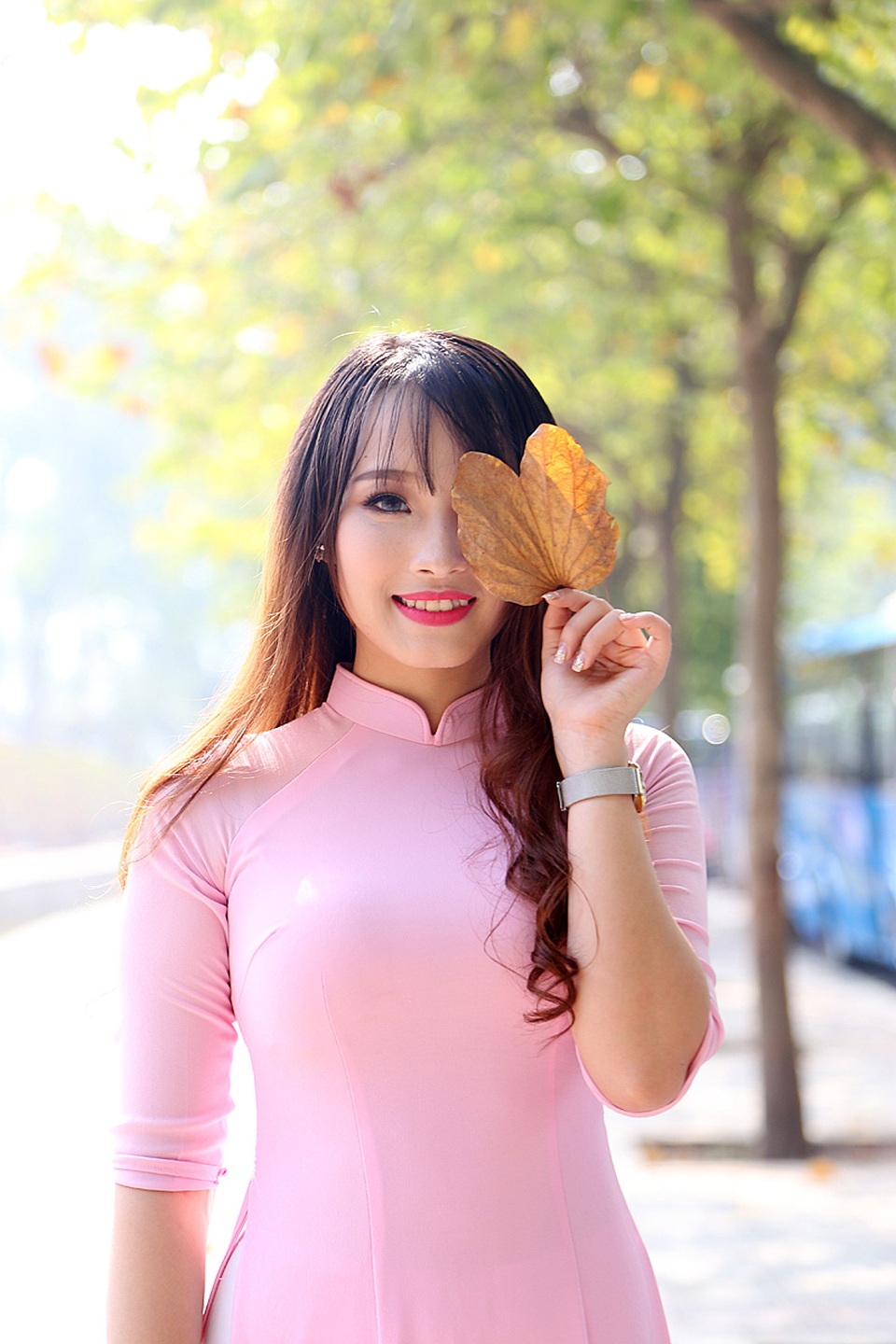 Hoa khôi sinh viên Hà Nội 2014 khoe sắc trong ảnh kỷ yếu - 5
Sau cuộc thi Imiss Thăng Long 2014, Nhật Lệ có nhiều cơ hội được trải nghiệm các hoạt động thiện nguyện, và giúp đỡ nhiều mảnh đời khó khăn trong cuộc sống