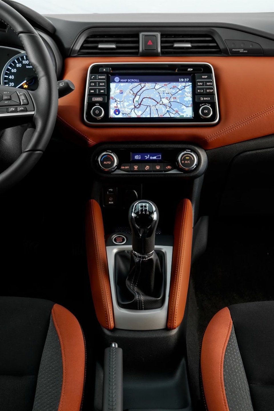 Nissan Micra thay đổi diện mạo - 11 Nissan Micra thay đổi diện mạo - 11