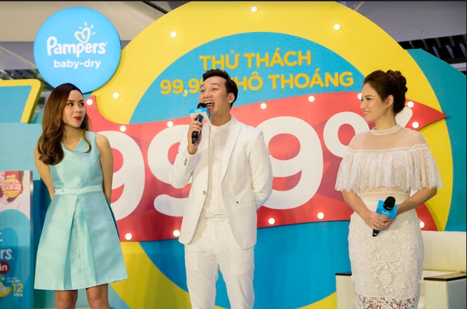 Lưu Hương Giang “thách” Đan Lê kiểm chứng “độ khô thoáng” - 1 Lưu Hương Giang “thách” Đan Lê kiểm chứng “độ khô thoáng” - 1