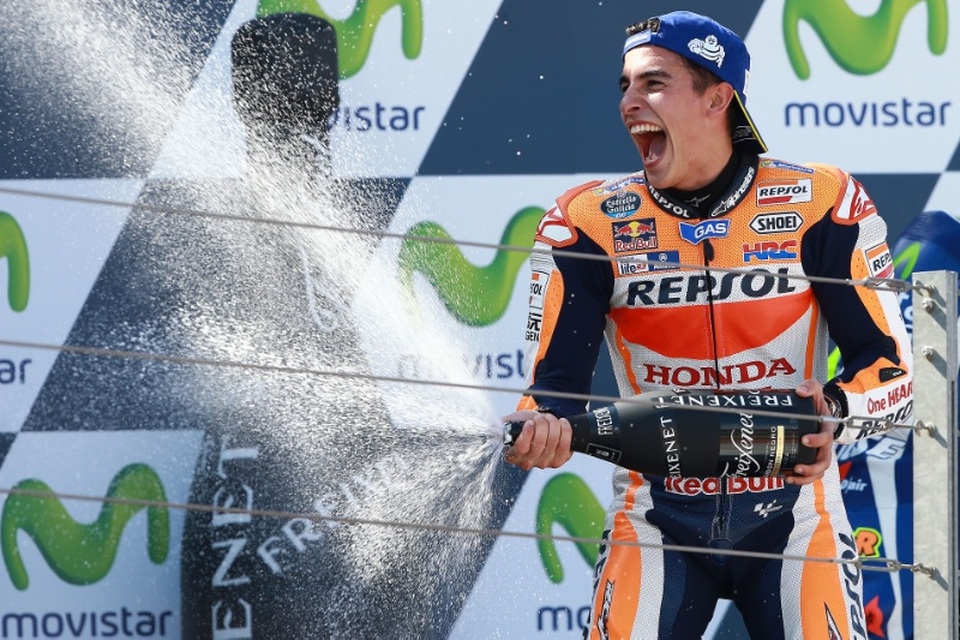 Marc Marquez thắng tuyệt đối tại chặng 14 MotoGP 2016 - 5 Marc Marquez thắng tuyệt đối tại chặng 14 MotoGP 2016 - 5